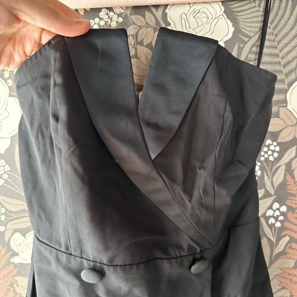 NWOT About Us Chrissy Mini Dress in black size small - Picture 4 of 5